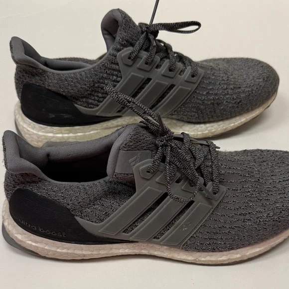 Men's Adidas Ultraboost, Charcoal Gray - Picture 6 of 10